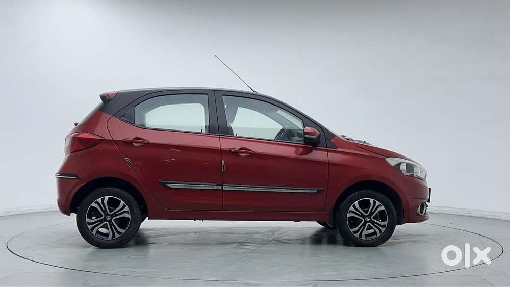 Tata Tiago Xza, 2019, Petrol