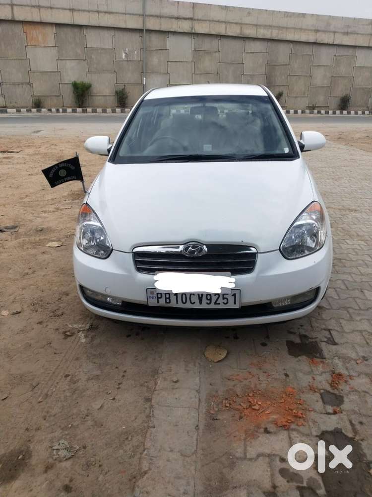 Hyundai Verna 2010