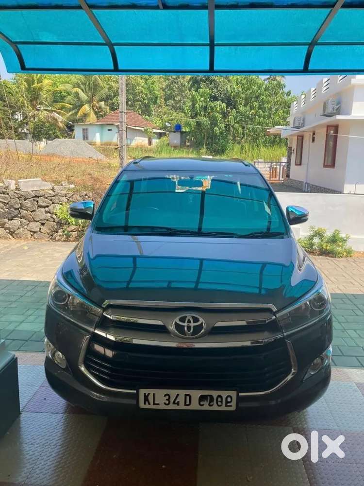 Toyota Innova Crysta 2016