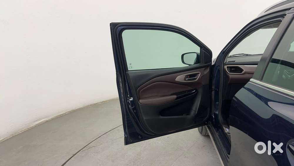 Maruti Suzuki Fronx Alpha 1.0l Turbo 6 At, 2024, Petrol