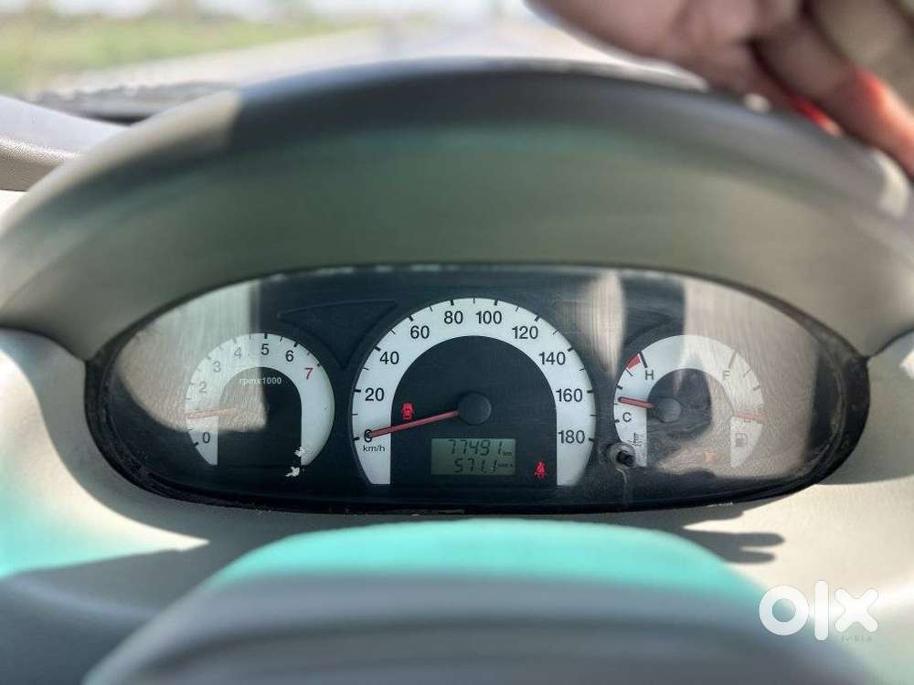 Mahindra Quanto C4, 2013, Diesel