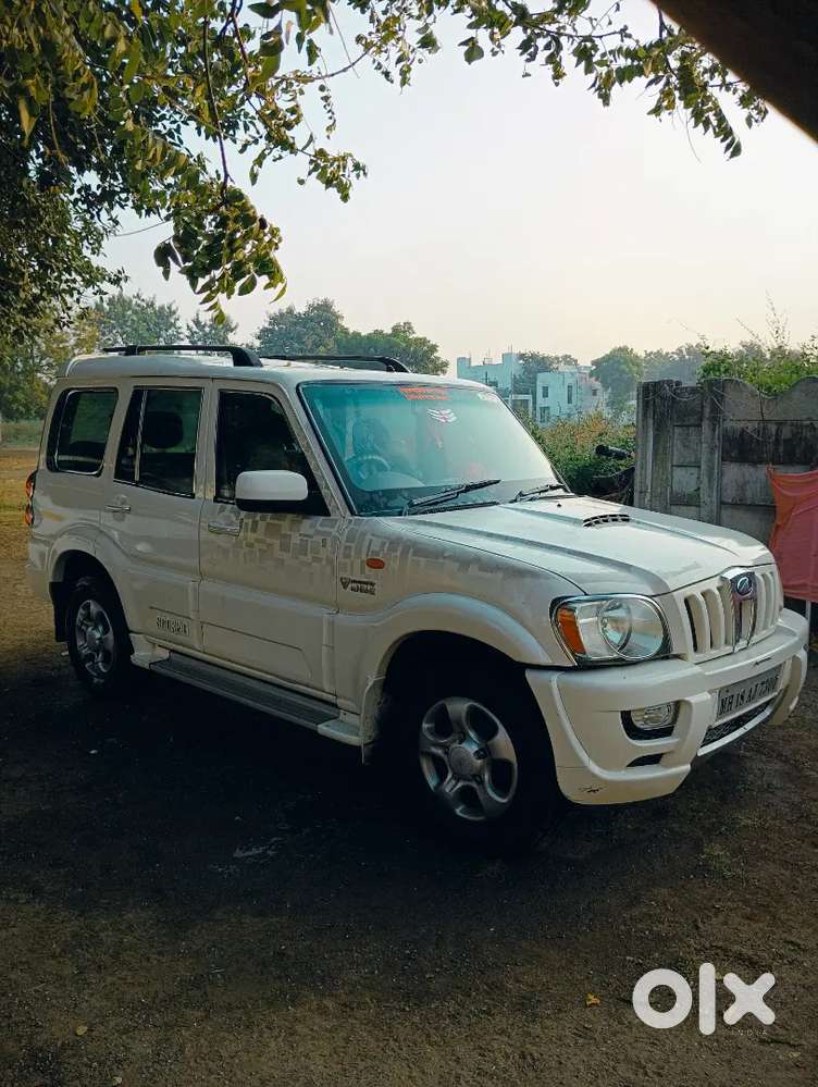 Mahindra Scorpio Classic 2015 Diesel 143231 Km Driven