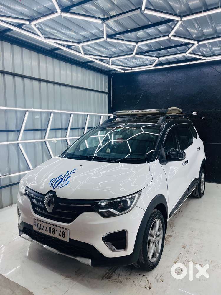 Renault Triber Rxz, 2021, Petrol