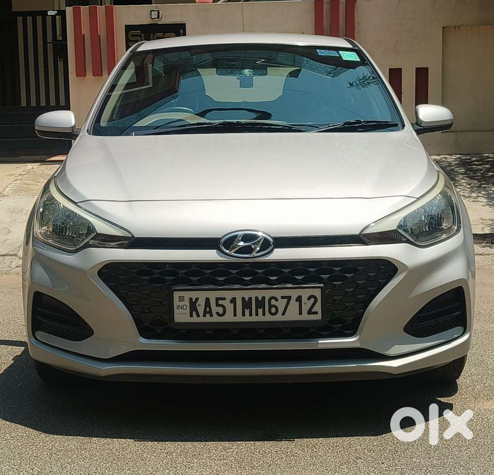 Hyundai Elite I20 [2018-2020] 1.2 Magna Executive Cvt, 2019, Petrol