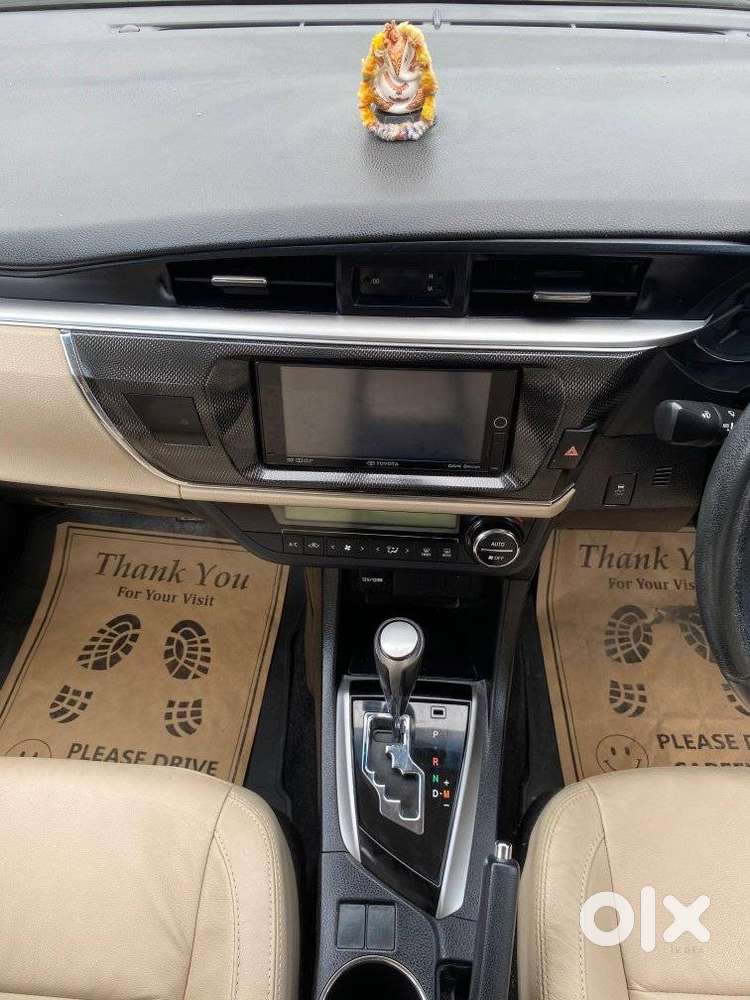 Toyota Corolla Altis 2013-2017 Vl At, 2016, Petrol