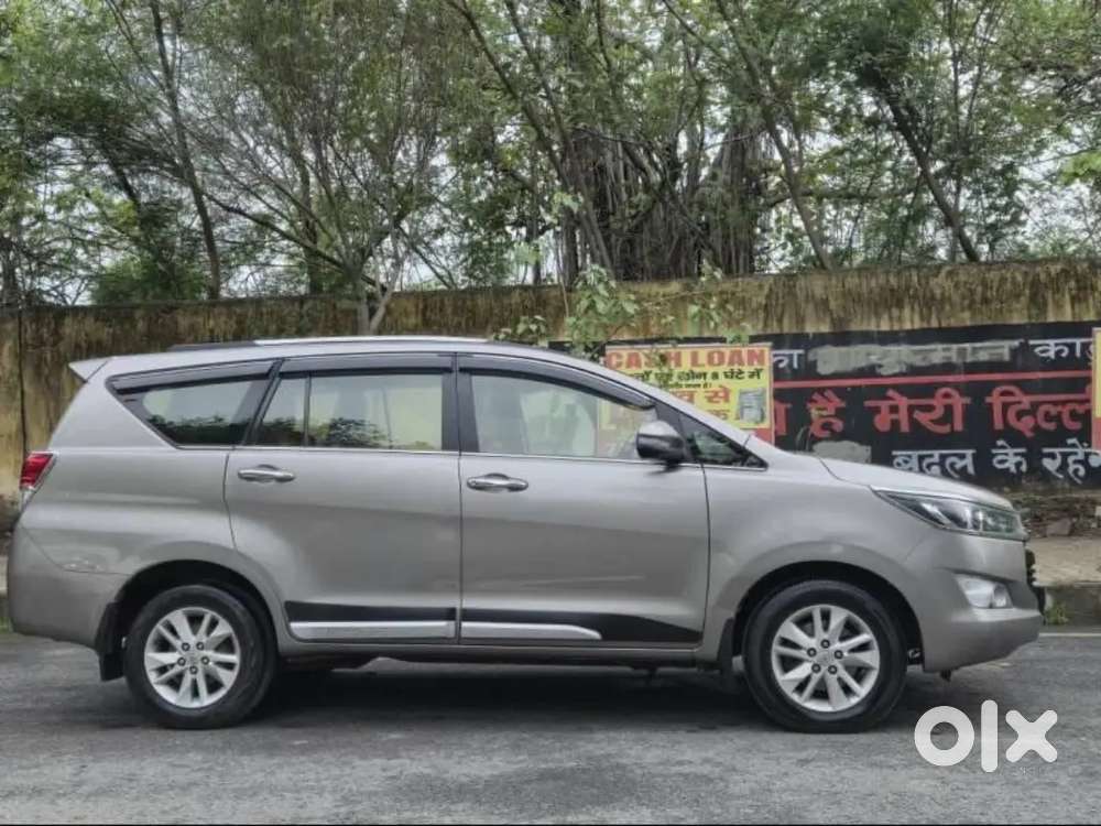 Toyota Innova Crysta 2020 Variant