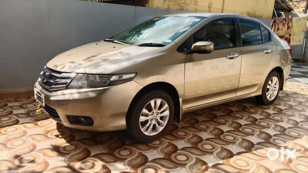 Honda City 2013 Cng & Hybrids 120000 Km Driven