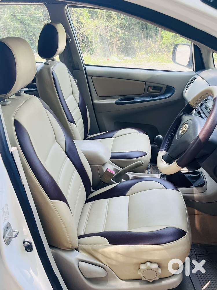 Toyota Innova, 2011, Diesel