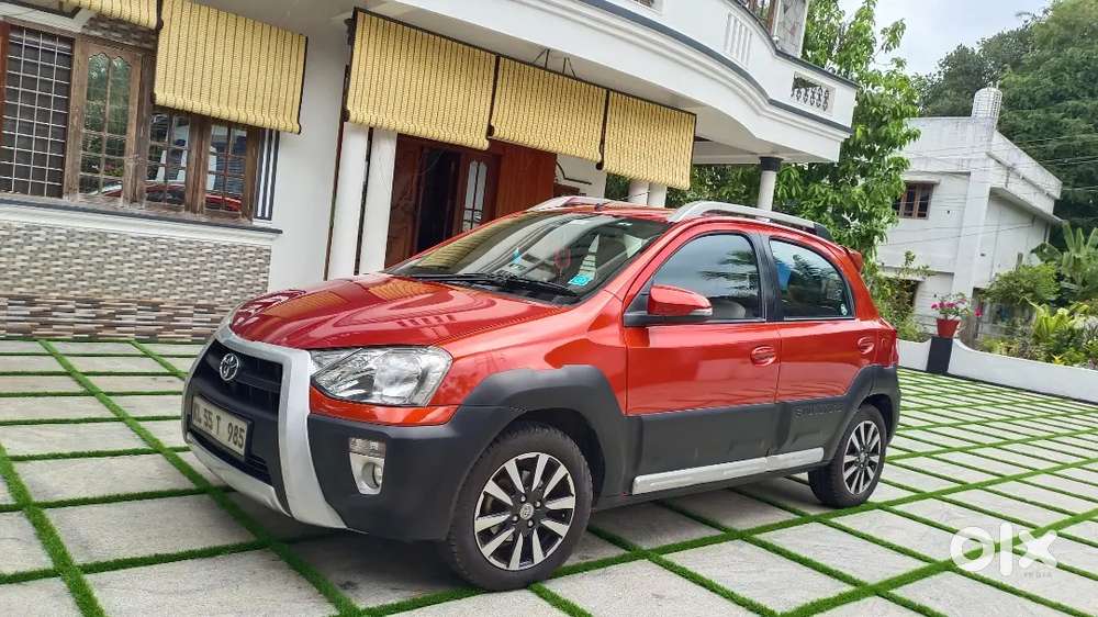 Toyota Etios Cross Gd 2016