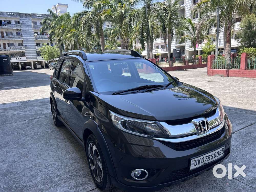 Honda Br-v Style Edition V Cvt, 2016, Petrol