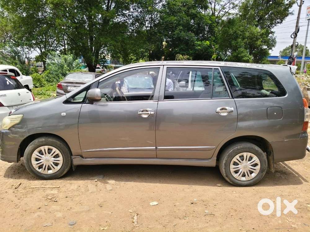Toyota Innova Diesel 2014 Car