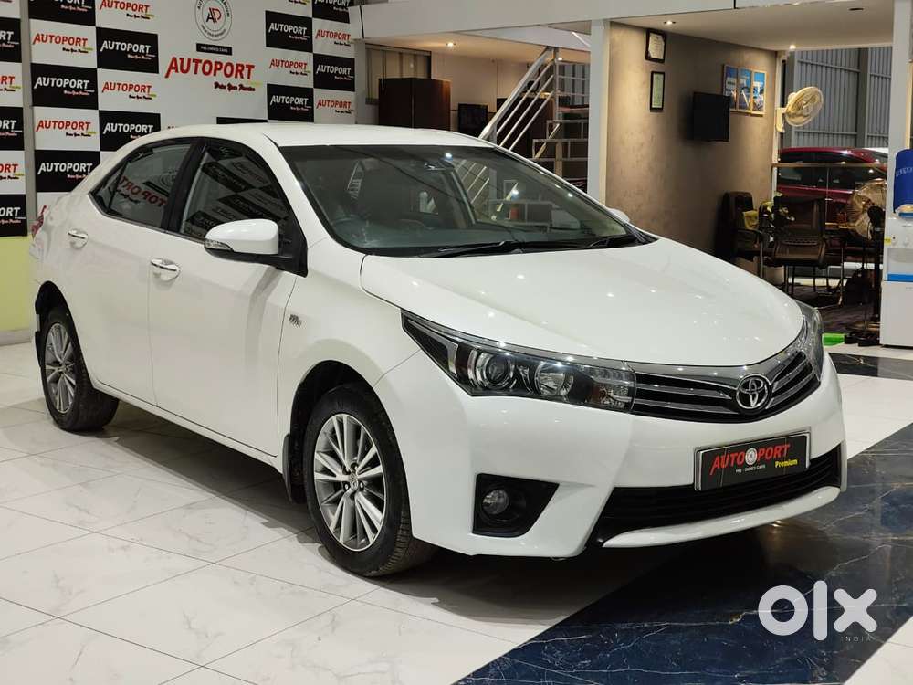 Toyota Corolla Altis VL MT, 2016, Petrol