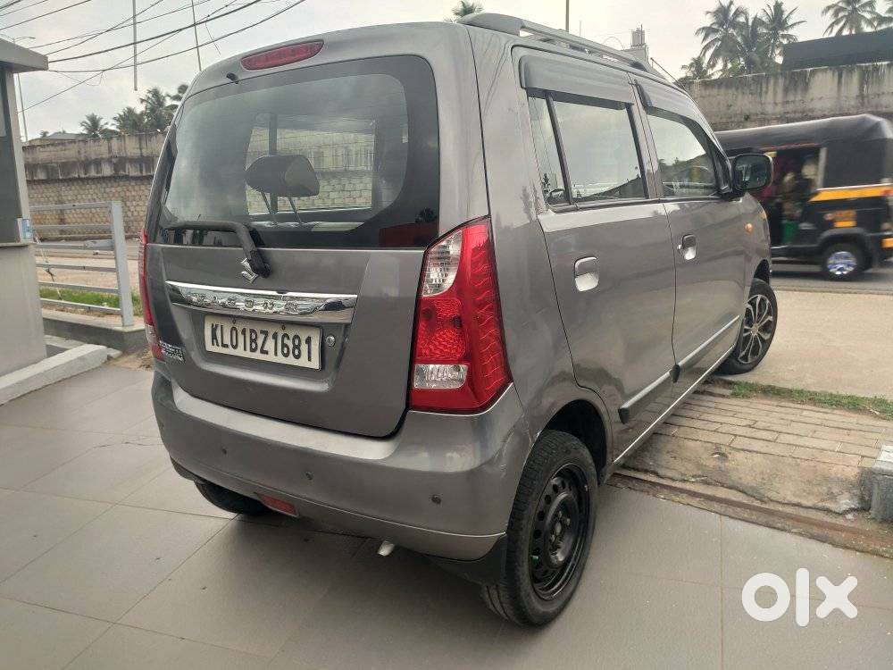 Maruti Suzuki Wagon R Amt Vxi, 2016