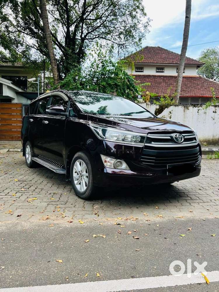 Toyota Innova Crysta Single Owner 2018 Diesel 90000 Km
