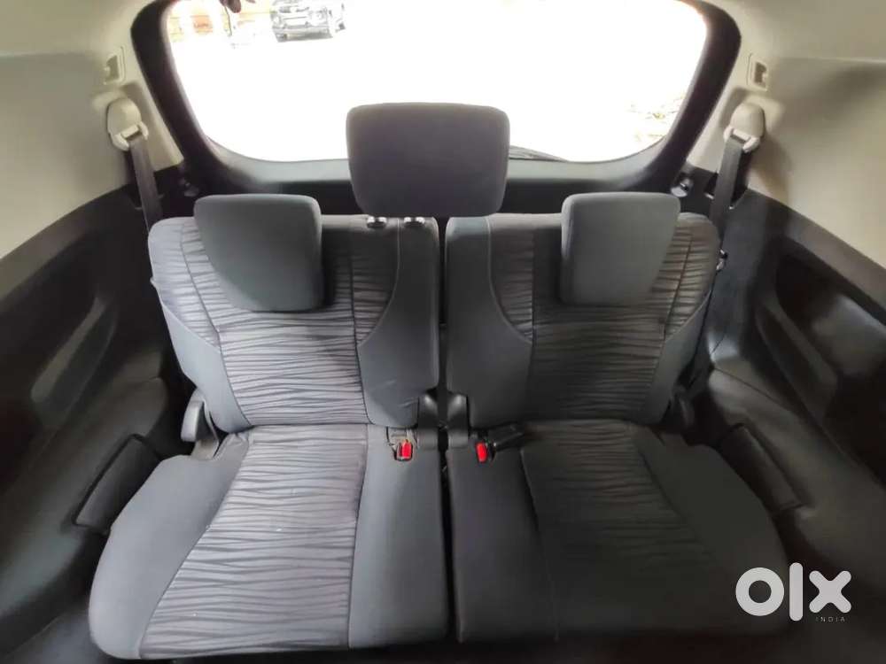Toyota Innova Crysta 2016