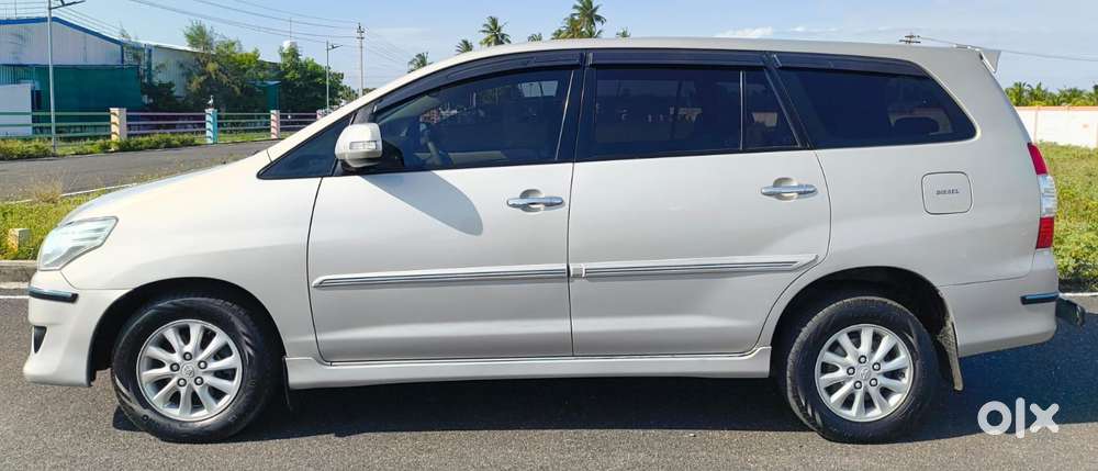Toyota Innova 2.5 Vx 7 Str Bs-iii, 2013, Diesel