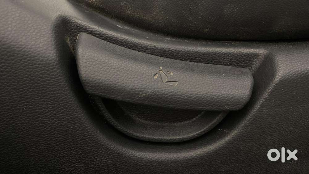 Hyundai Grand I10 2013-2016 At Sportz, 2014, Petrol