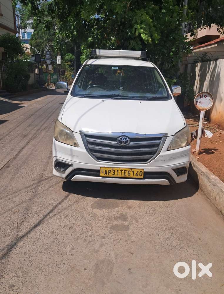 Toyota Innova Diesel 2015