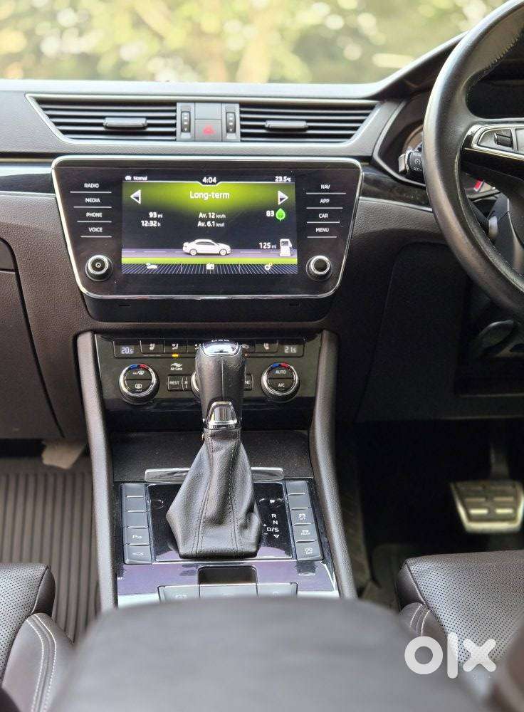 Skoda Superb 2.0 Tsi At L&k, 2020, Petrol