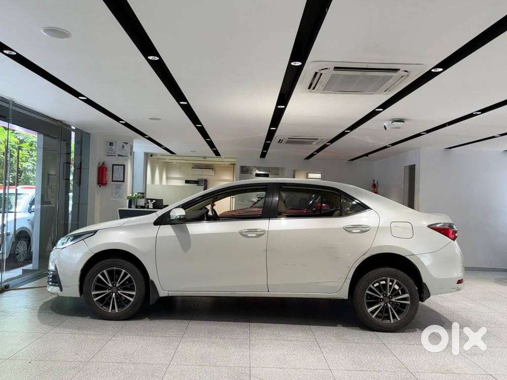 Toyota Corolla Altis Vl At, 2017, Petrol