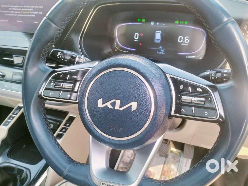 Kia Carens 1.5 Luxury Plus Turbo 7 Str, 2023, Petrol
