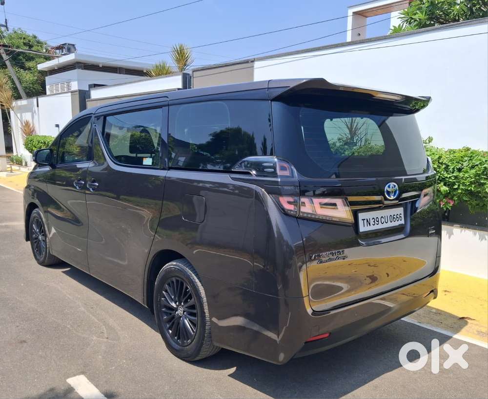 Toyota Vellfire Vip – Executive Lounge, 2021, Petrol