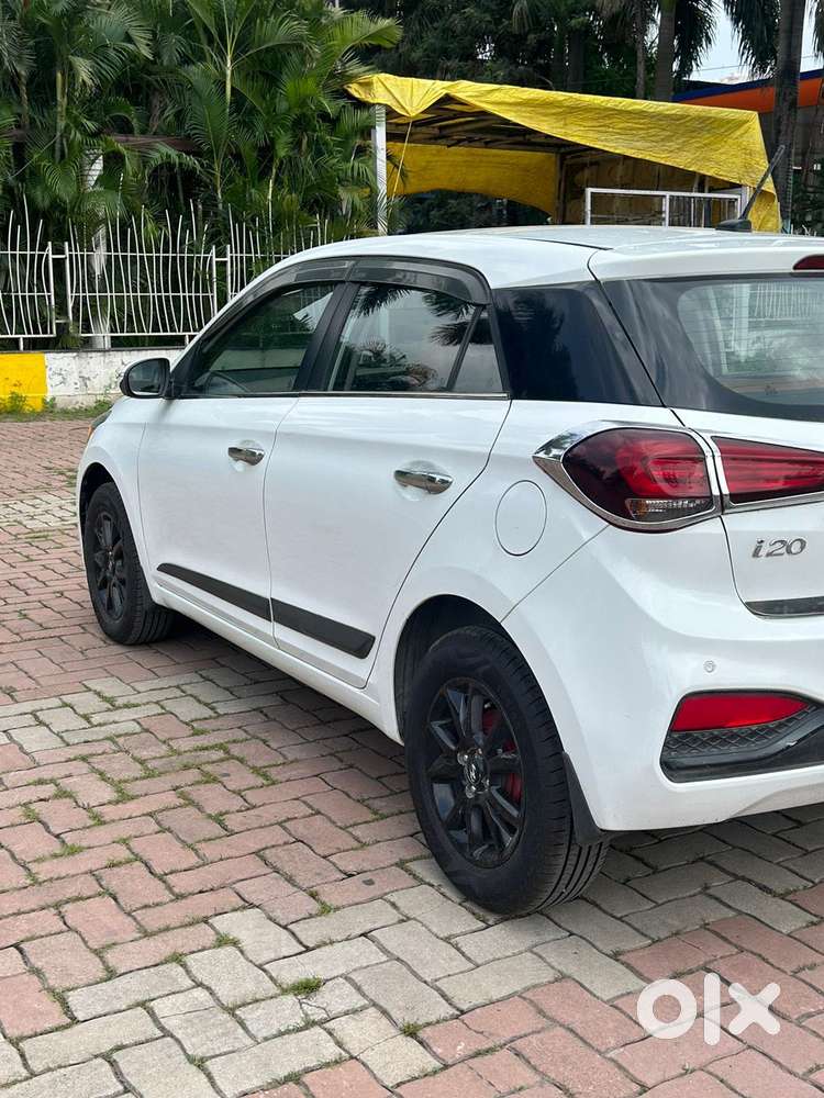 Hyundai I20 Sportz Plus, 2019, Petrol