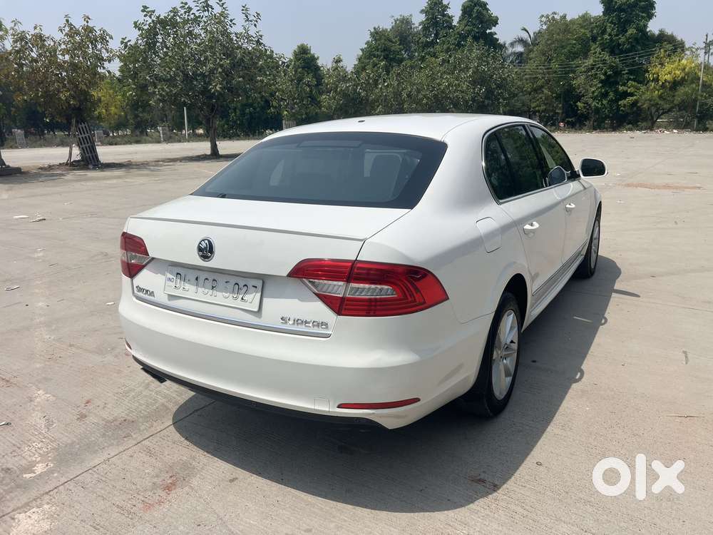Skoda Superb 1.8 Elegance Tsi At, 2016, Petrol