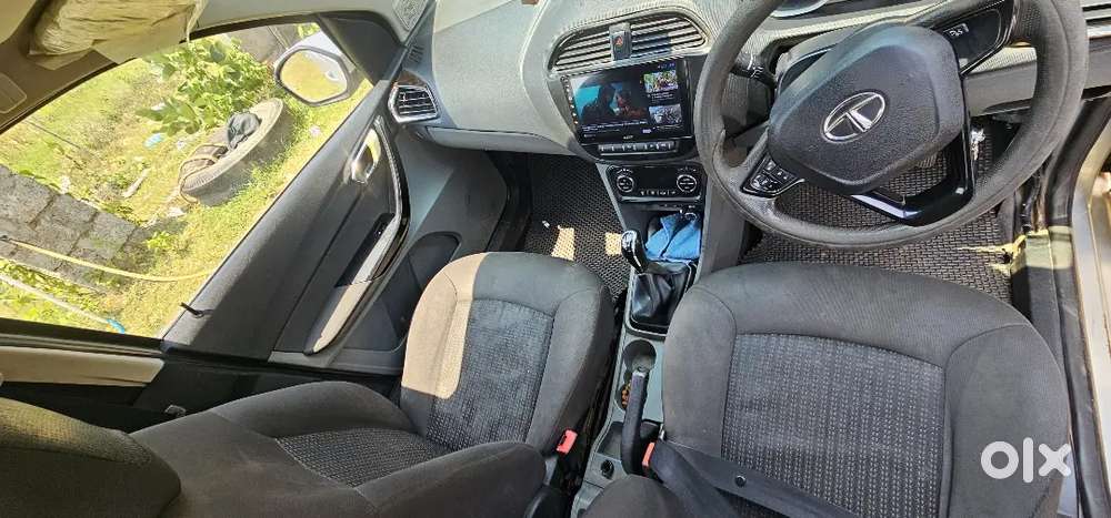 Tata Tigor 1.2 Revotron 2017