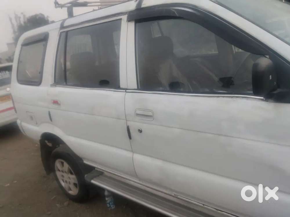 Chevrolet Tavera Diesel 2012