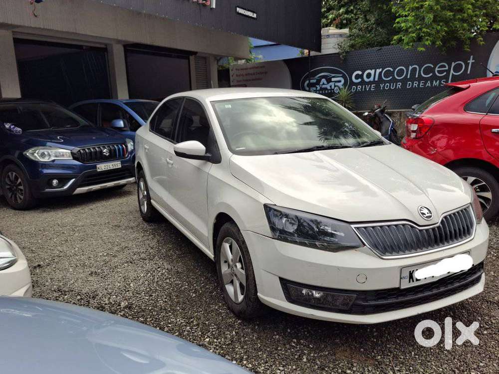 Skoda Rapid 1.6 Mpi Ambition, 2016, Petrol