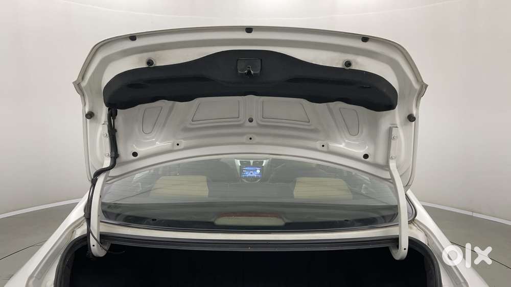 Hyundai Verna 1.6 Sx Vtvt, 2016, Petrol
