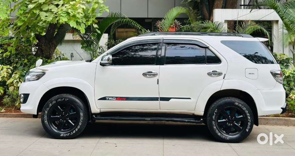Toyota Fortuner 3.0 4x4 Manual, 2010, Diesel
