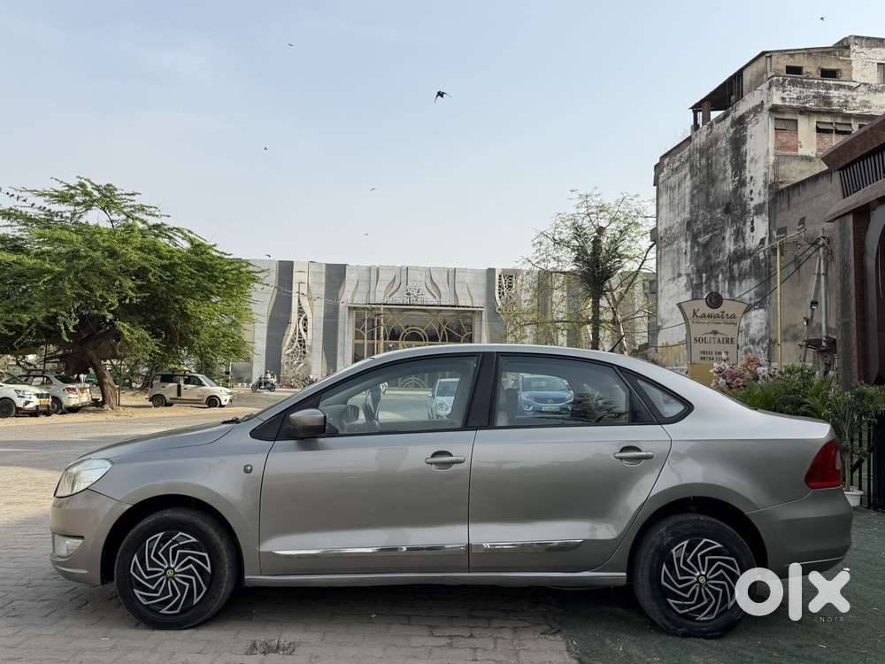 Skoda Rapid, 2013, Petrol