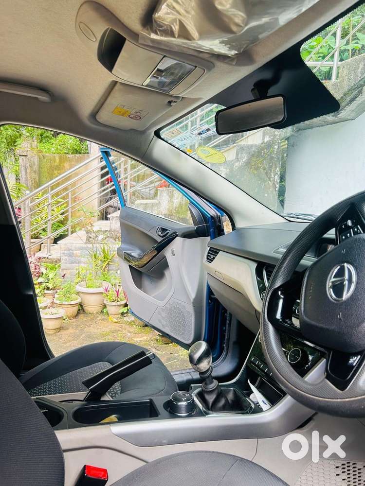Tata Nexon Xt , Driven 23000 , 2017 Last