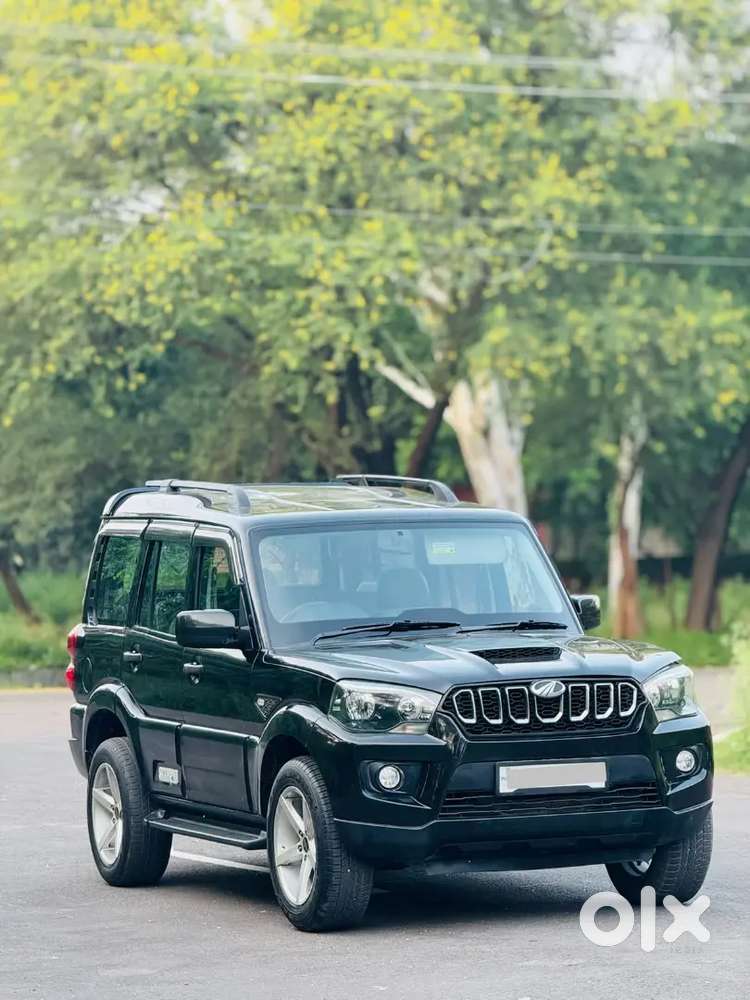 Mahindra Scorpio Classic  S11 2021 2nd Owner