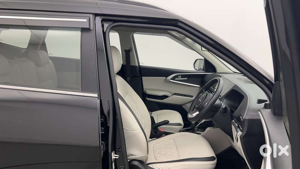 Kia Carens 1.4 Prestige Plus Turbo Dct 7 Str, 2022, Petrol