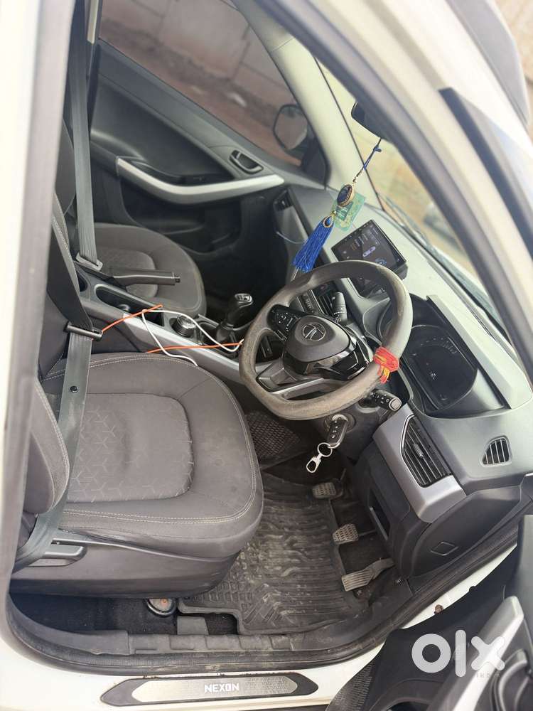 Tata Nexon Fearless Plus S 1.2 Revotron Petrol 6mt Dt, 2023, Petrol
