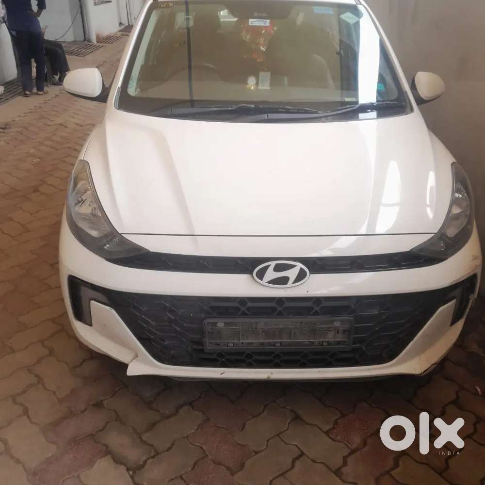 Hyundai Aura 2025 Petrol Well Maintained