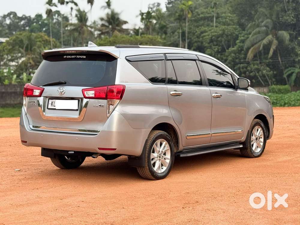 Toyota Innova Crysta [2020-ongoing] 2.4 Gx At 7 Str, 2017, Diesel