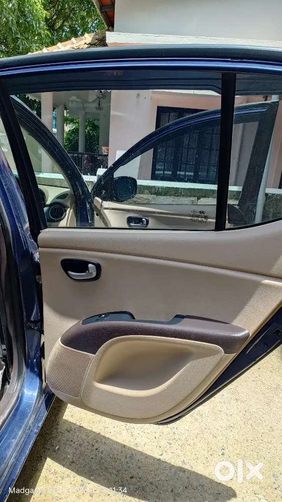 Hyundai I10 Sportz 2009 Petrol