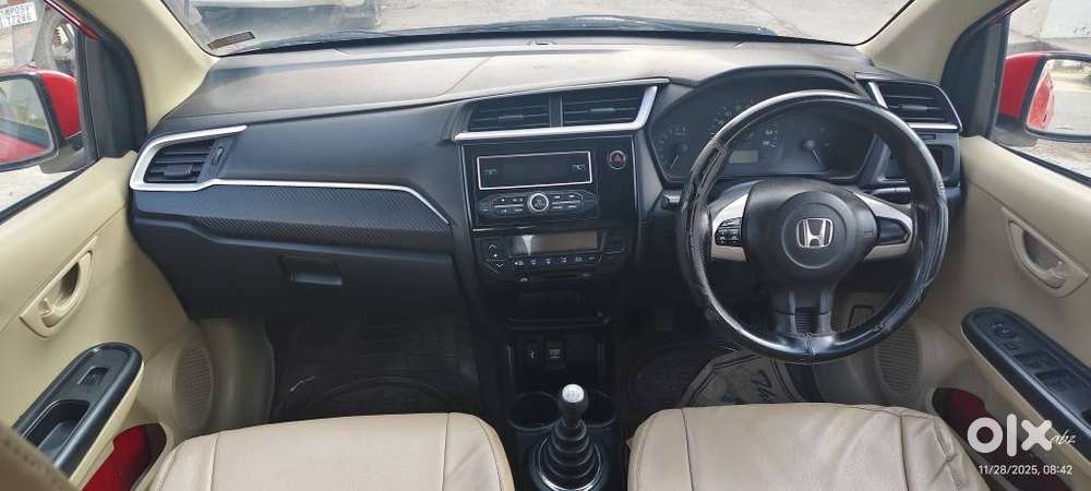 Honda Brio S Mt, 2017, Petrol