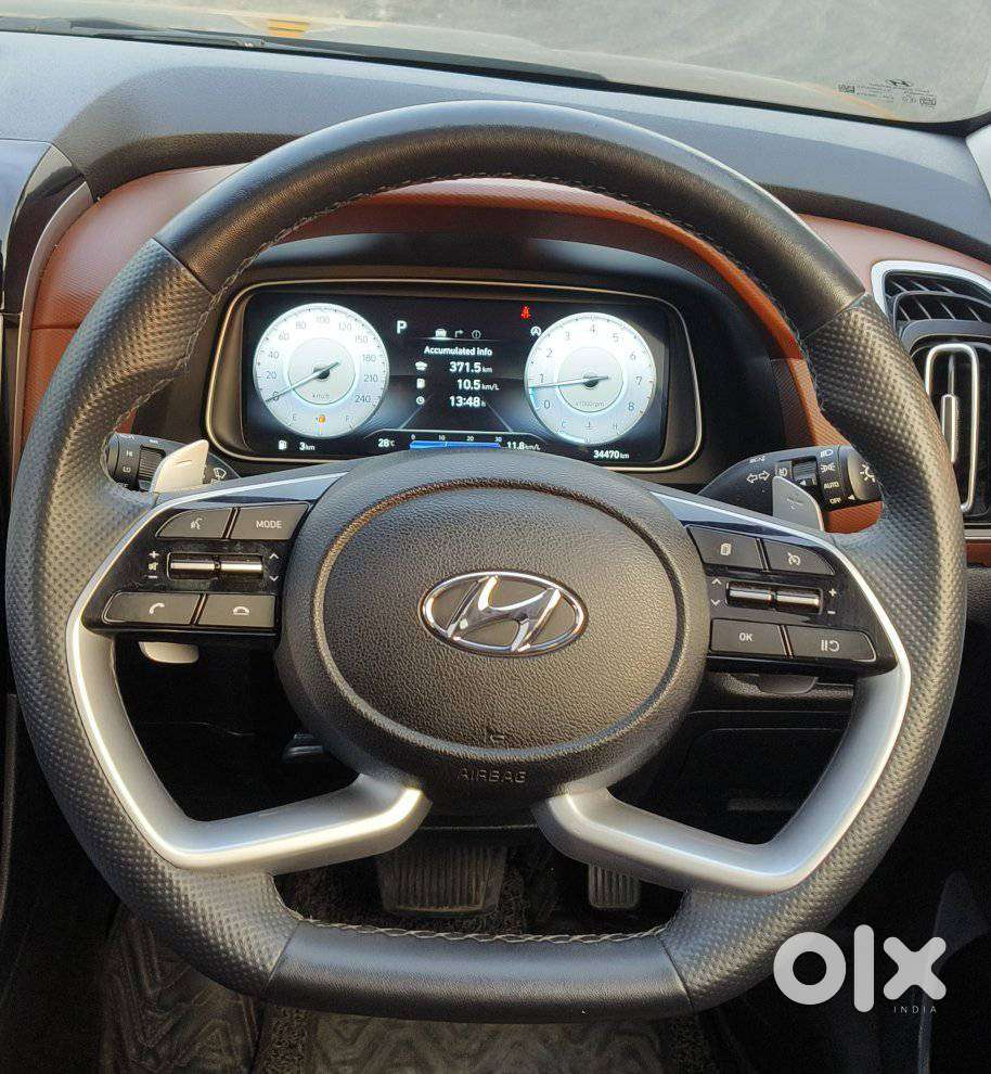 Hyundai Alcazar 2.0 Signature (o) Petrol At 7 Str, 2023, Petrol