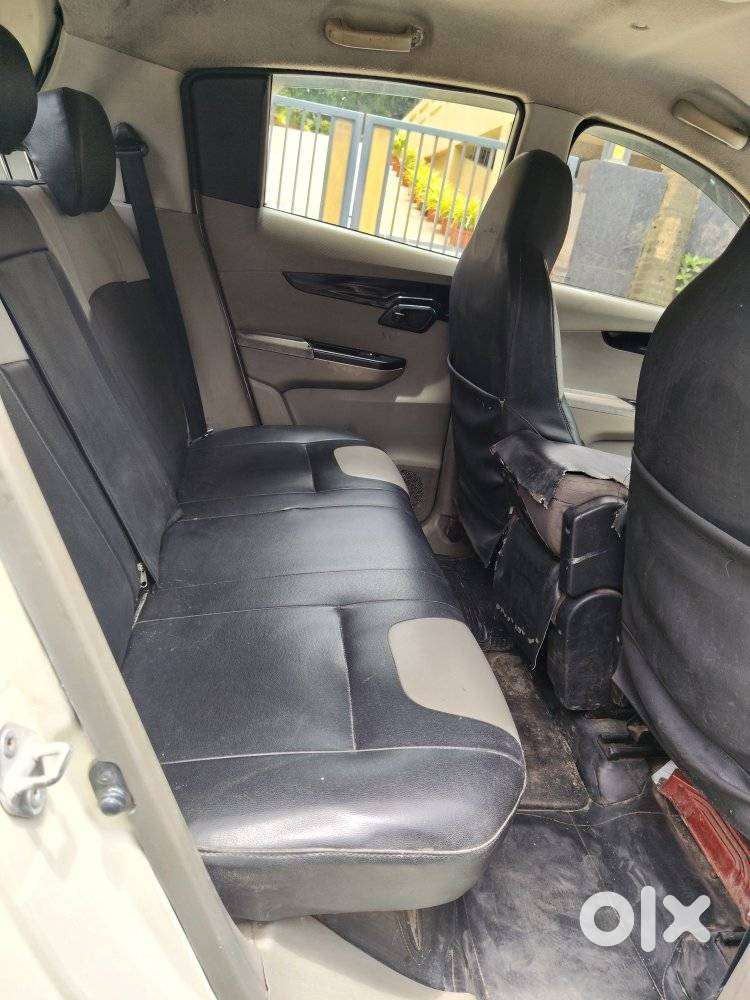 Mahindra Kuv 100 Mfalcon D75 K8, 2016, Diesel