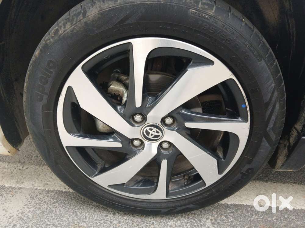 Toyota Glanza 1.2 V, 2023, Petrol