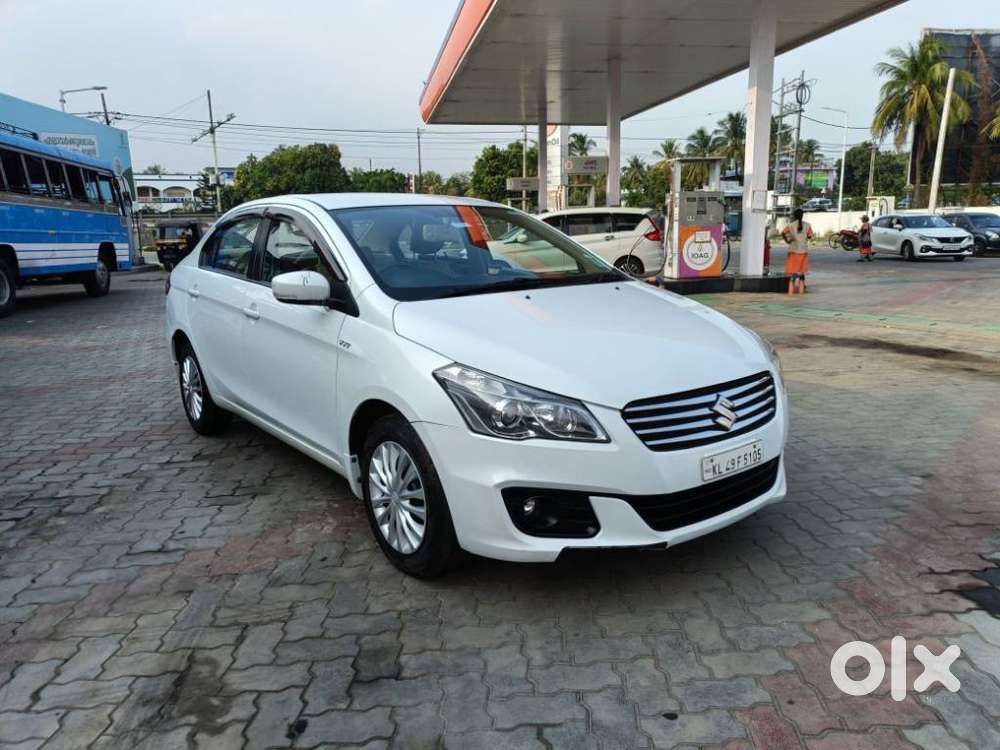 Maruti Suzuki Ciaz 2014-2017 Vxi Plus, 2015, Petrol