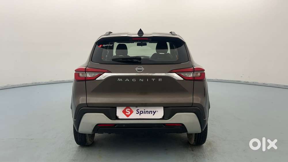 Nissan Magnite 1.0 Xv, 2021, Petrol