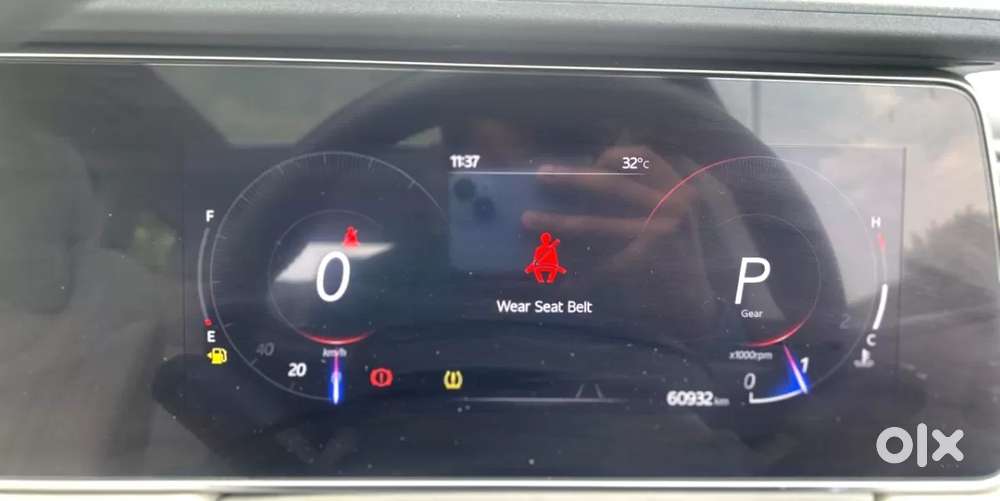 Mahindra Xuv700 Ax7 Luxury Pack Awd, 2022, Petrol