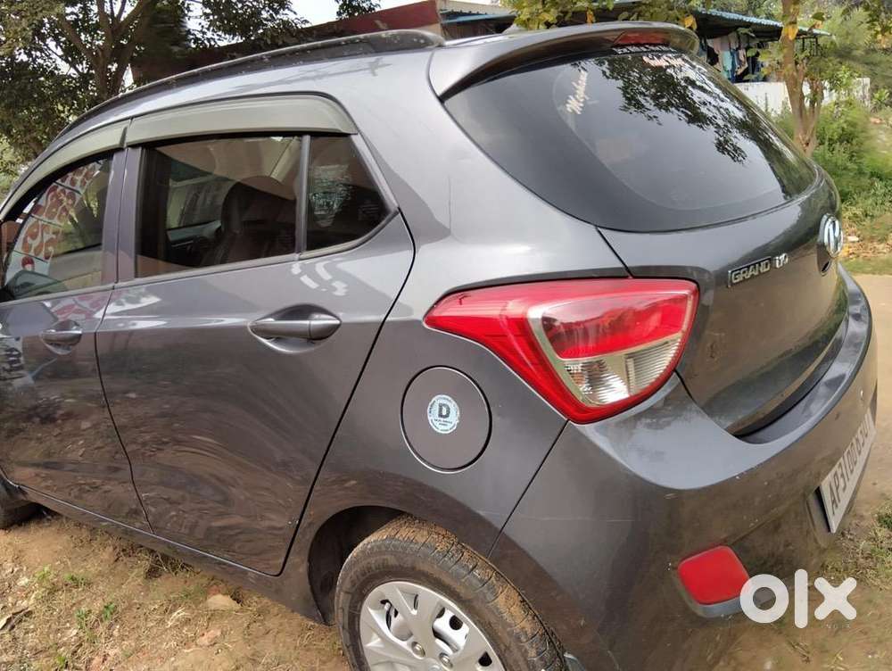 Hyundai Grand I10 2016 Diesel Well Maintained