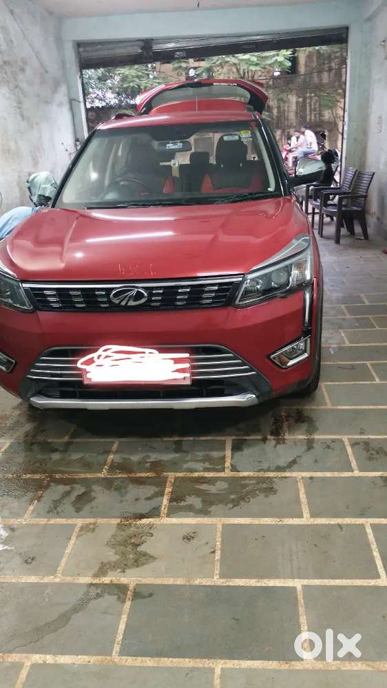 Mahindra Xuv300 2019 W8